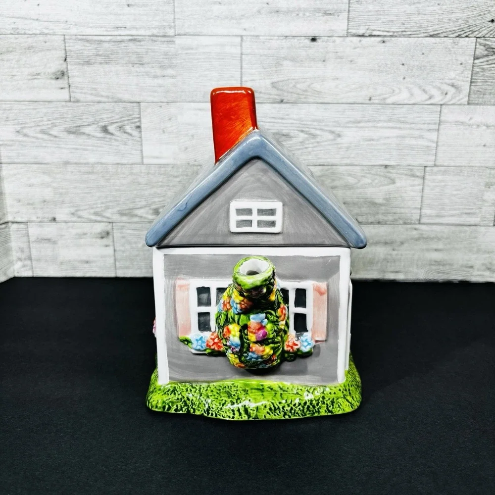 Sakura Claire Murray NANTUCKET Earthenware‎ Hand Painted Flower House Teapot